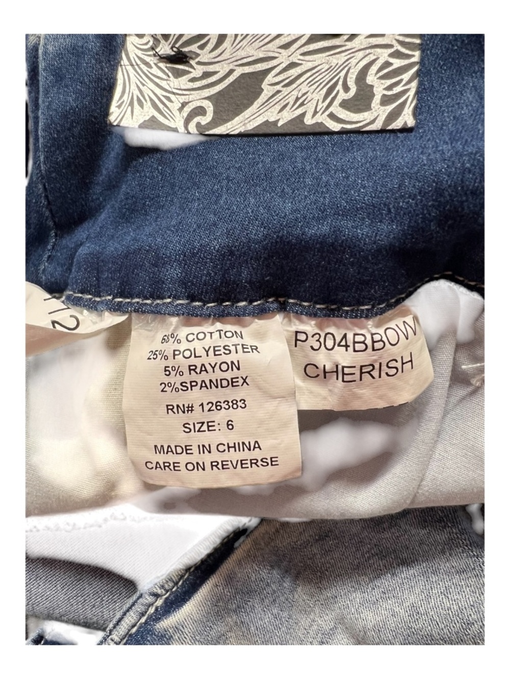 NWT Ethyl Clothing Pearl Embellished Jeans Gemstone Hem Detail | Size 6 - Picture 9 of 10